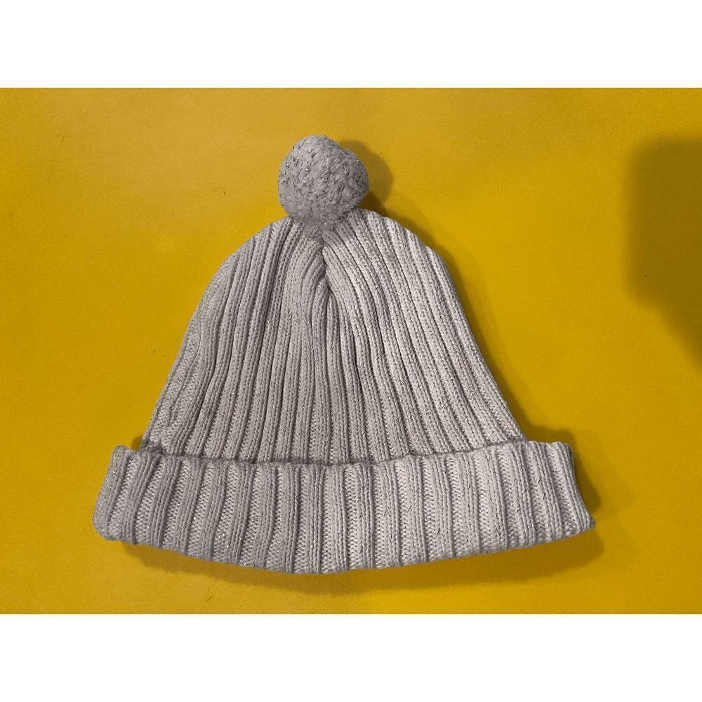 Old Navy Unisex Baby Gray Light Knit Beanie with Pom Pom Winter Hat L/XL